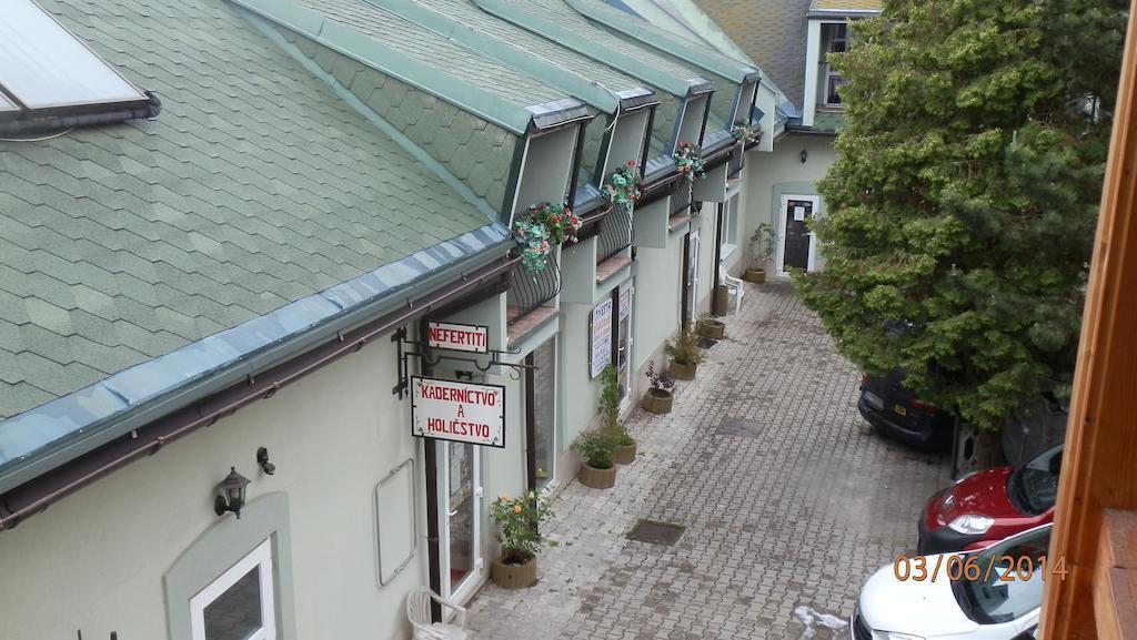 Penzion Marina Pri Slovenskej Restauracii Brezno Δωμάτιο φωτογραφία